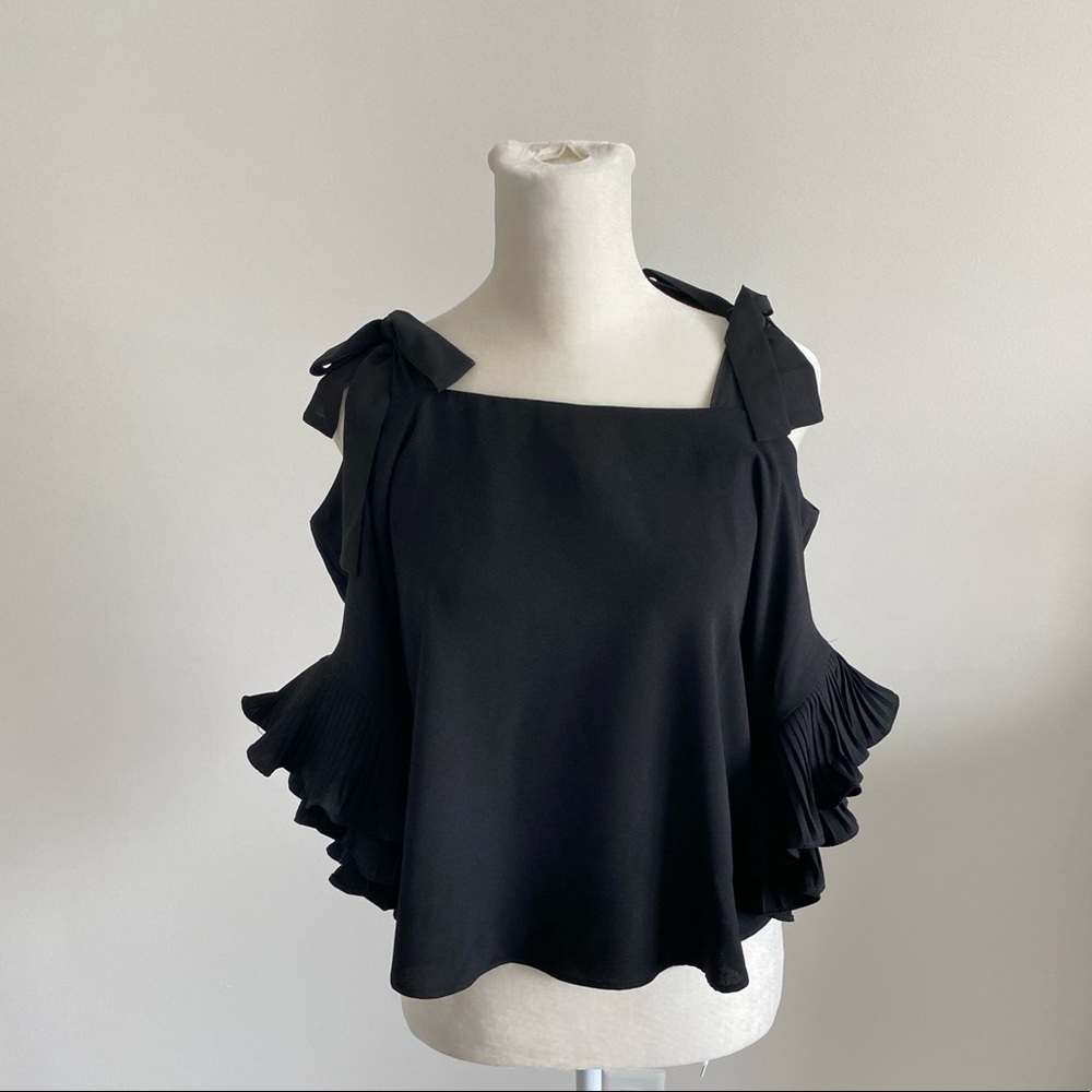 Gianni Bini Crop Top